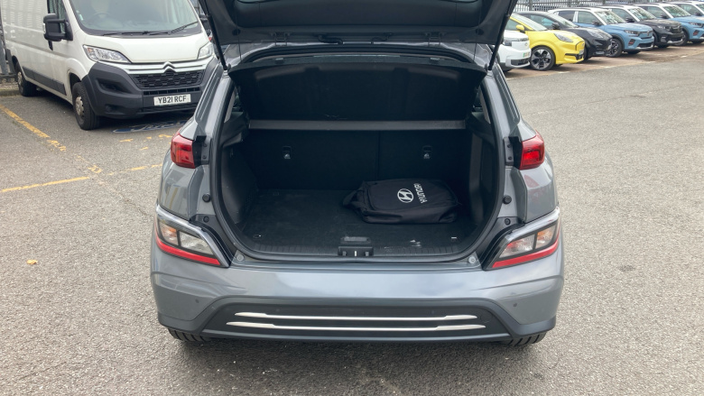 Hyundai KONA 100kW SE Connect 39kWh 5dr Auto Electric Hatchback